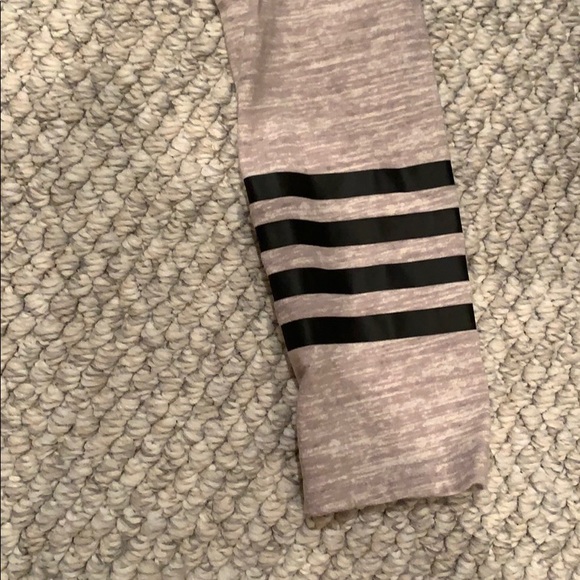 Old navy grey leggings - Picture 2 of 2